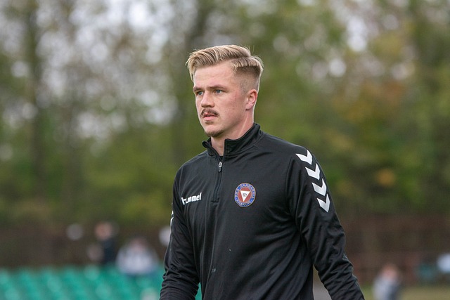 里程碑，国安36岁后卫王刚已在中超出战200场