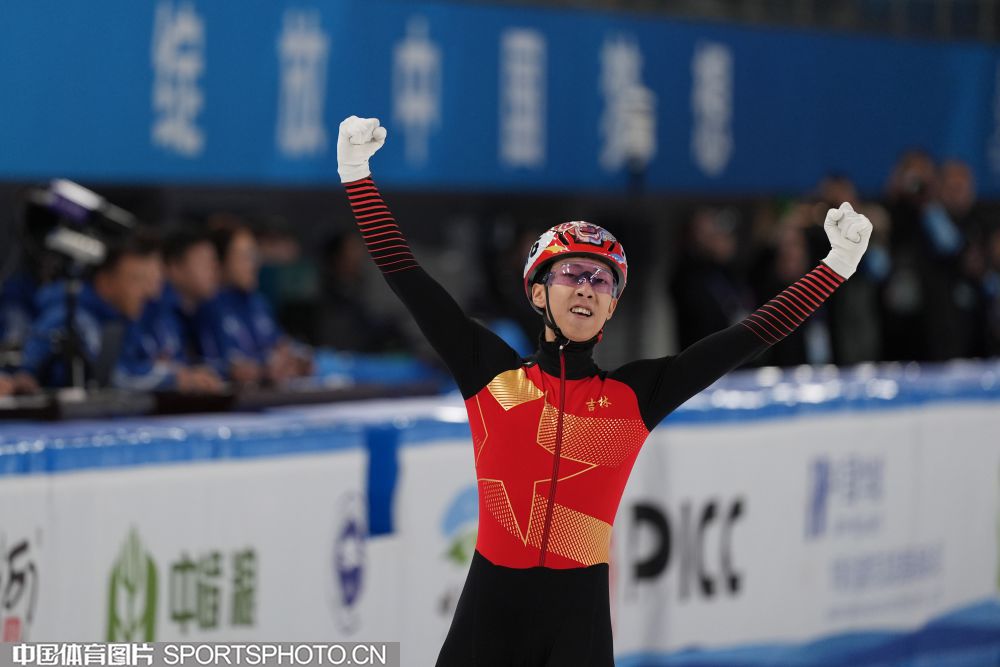 收官战梭鱼湾球市火热，大连英博小程序各价位球票均显示售罄